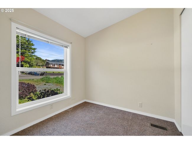 6775 Baseline Rd, House other with 3 bedrooms, 2 bathrooms and 4 parking in Bay City OR | Image 9