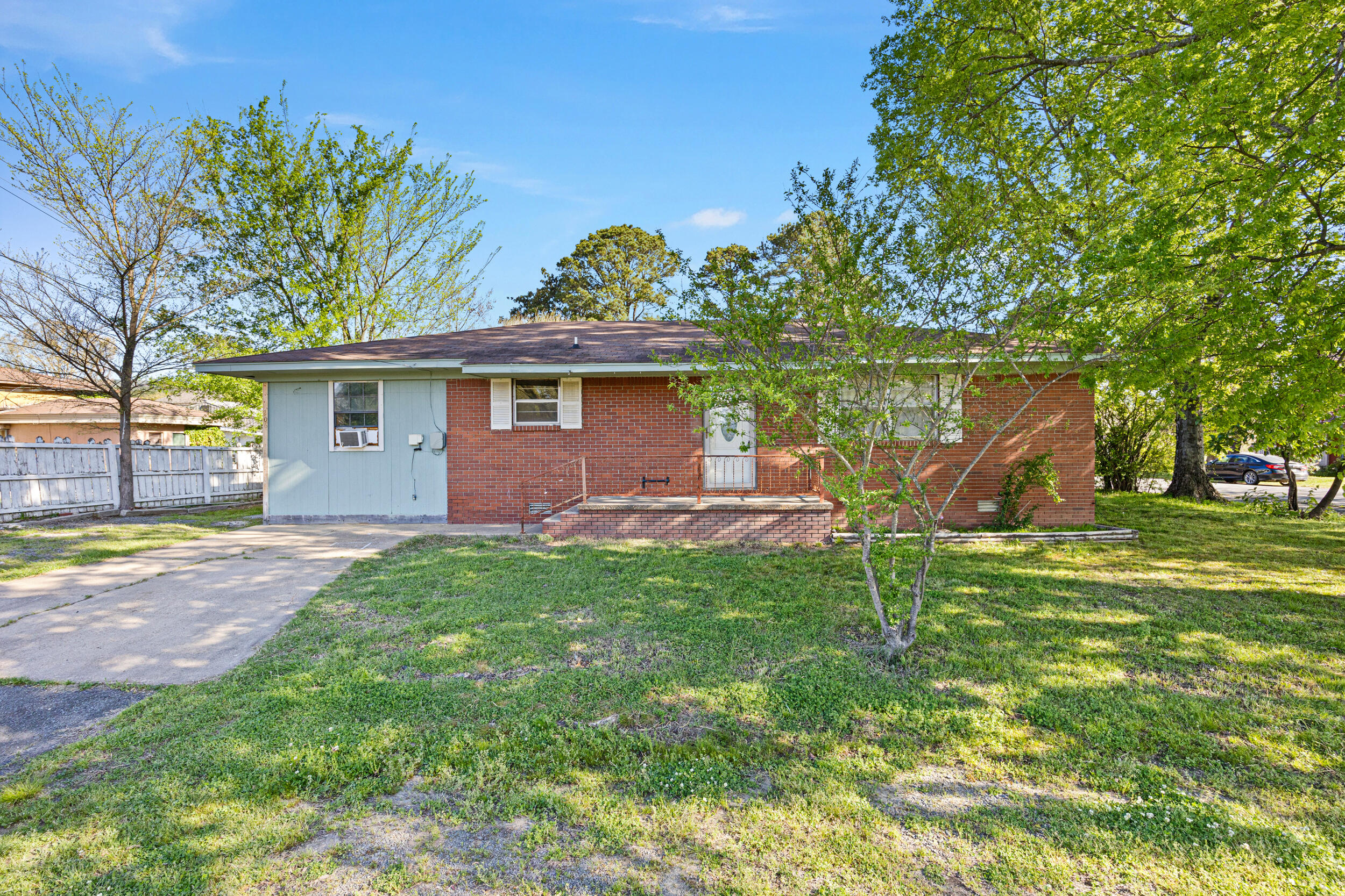 A St, Perryville, AR 72126 #1