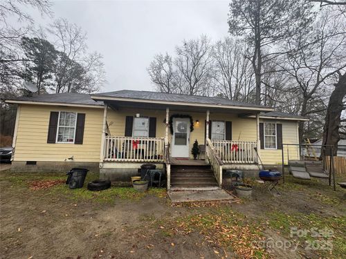 3633 Sandy Flats Rd, Society Hill, SC, 29593-8994 | Card Image