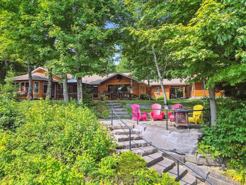 1319 Wolf Circle, Algonquin Highlands, ON, P0A1E0 | Card Image