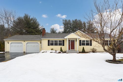 6 Carriage Dr, North Haven, CT, 06473-1505 | Card Image