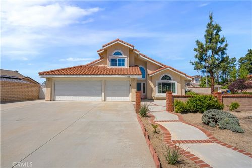 282 Port Royal Way, Riverside, CA, 92506-6111 | Card Image