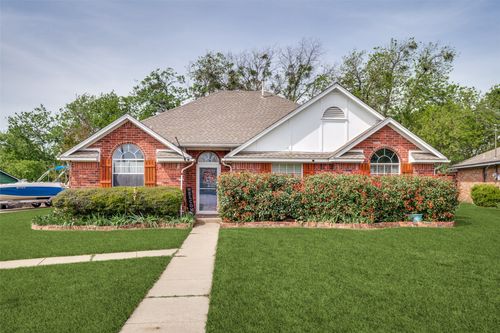 330 High Ridge Drive, Krum, TX, 76249 | Card Image