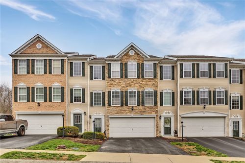 120 Cole Ct, Harmony, PA, 16037-7766 | Card Image