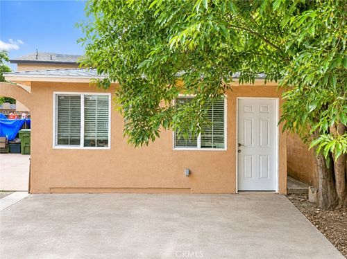 10117 Louise Ave, Northridge, CA, 91325-1522 | Card Image