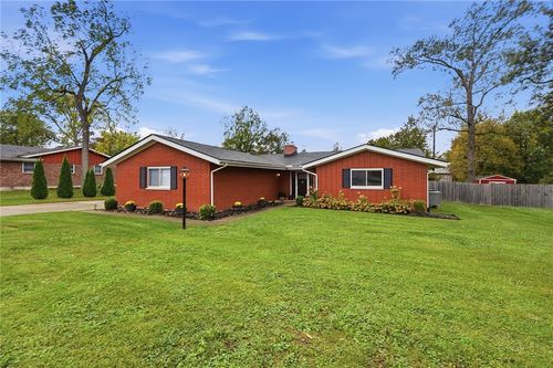 2369 Pine Knott Dr, Beavercreek, OH, 45431-2681 | Card Image