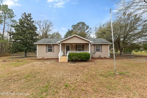 9547 Highway 42, Richton, MS, 39476-9567 | Card Image