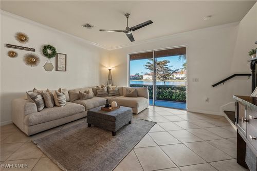 10137 Via Colomba Cir, FORT MYERS, FL, 33966-6552 | Card Image