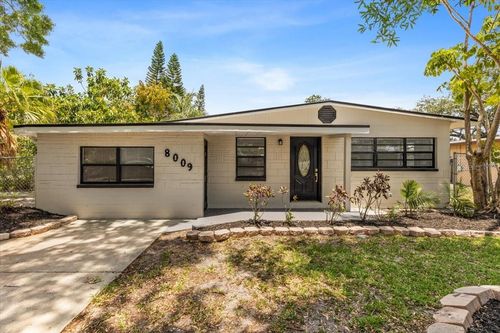 8009 Somerset Ln, TAMPA, FL, 33615-4520 | Card Image