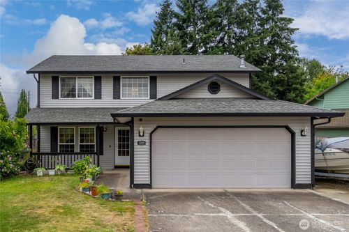 5309 Ne 100th Cir, Vancouver, WA, 98686-6077 | Card Image