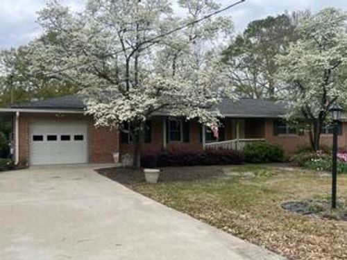 221 Gregg Ave Nw, Aiken, SC, 29801-2711 | Card Image