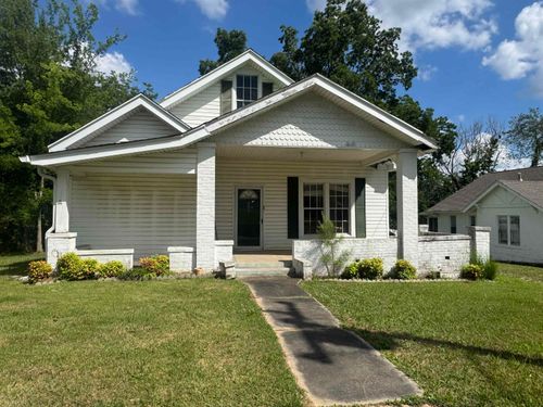227 N 5th St, Selmer, TN, 38375-1321 | Card Image