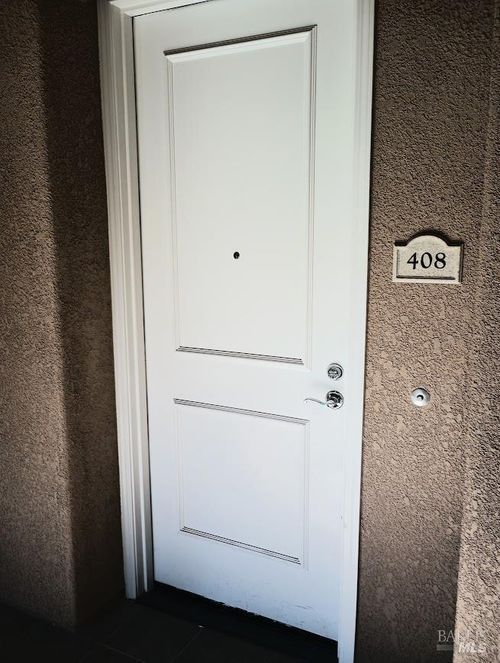 408-3290 Maguire Way, Dublin, CA, 94568-4709 | Card Image