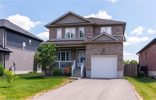 52 Peterson St, Trenton, ON, K8V5P8 | Card Image