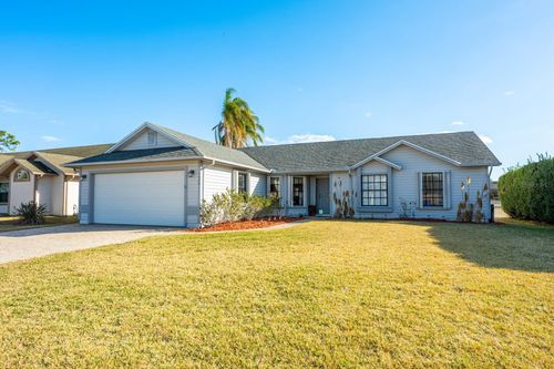 1526 Amherst Ln, KISSIMMEE, FL, 34744-4052 | Card Image