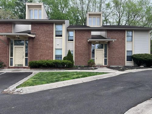 111 Ridge Rd, Lebanon, OH, 45036-1600 | Card Image