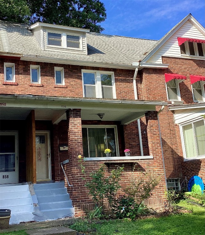 Newton Ave, Erie, PA 16511