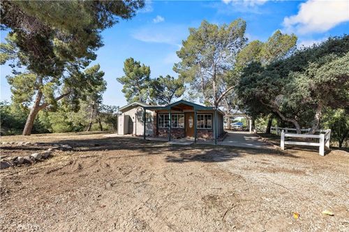32651 Teller Ave, Santa Clarita, CA, 91390 | Card Image