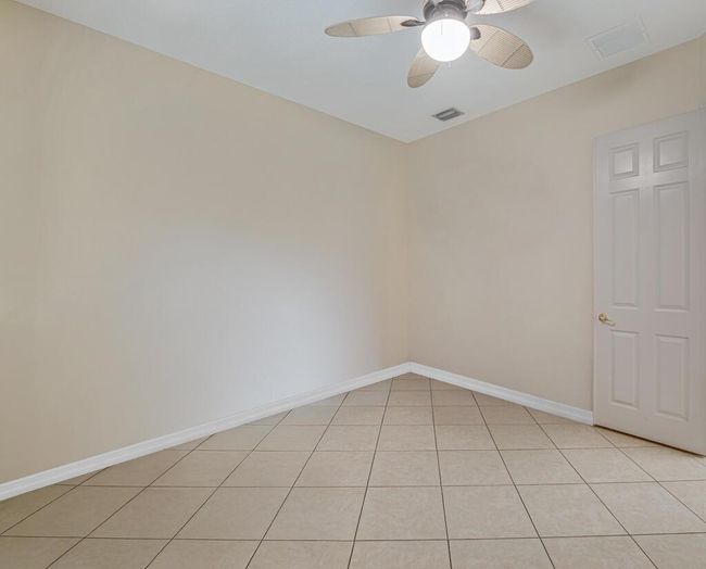 7562 Starfish Reef Ln, House other with 3 bedrooms, 2 bathrooms and null parking in Lake Worth FL | Image 17