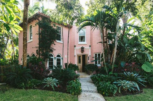 746 Upland Road, West Palm Beach, FL, 33401 | Card Image