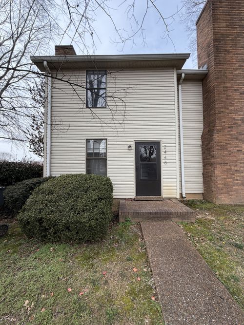 2448 Fairbrook Dr, Nashville, TN, 37214-1440 | Card Image