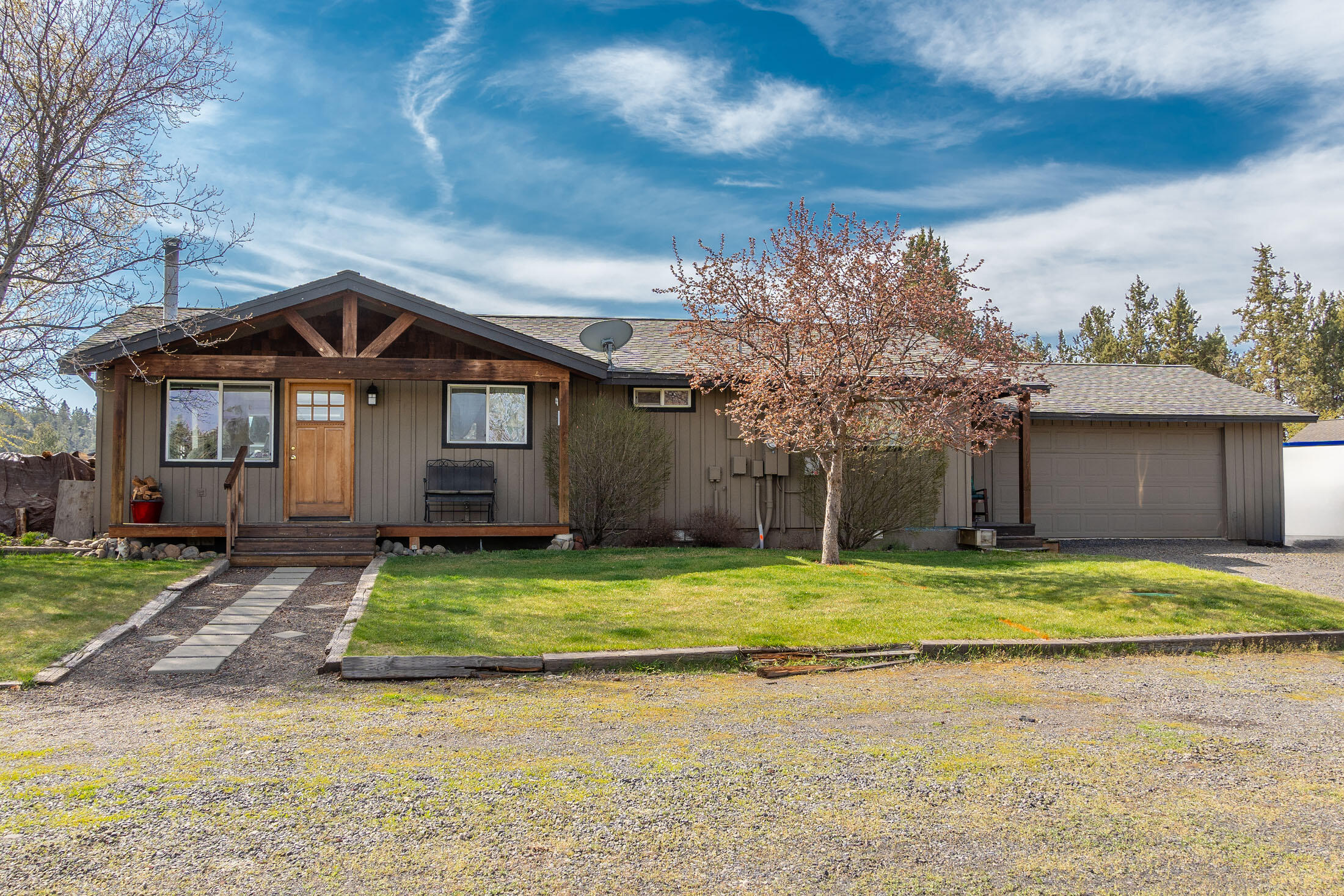 Otter Run Ln, Bend, OR 97703
