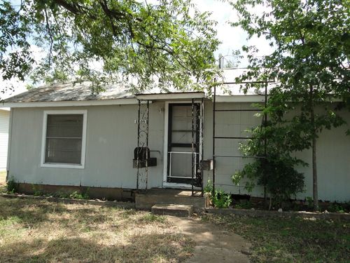 1308 Ford St, Llano, TX, 78643-2614 | Card Image