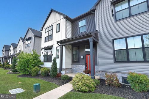 209 Estate Dr, MECHANICSBURG, PA, 17055-4531 | Card Image