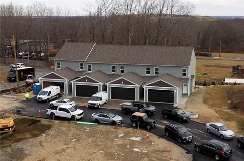 2 Trinity Pkwy, Providence, RI, 02908-1931 | Card Image