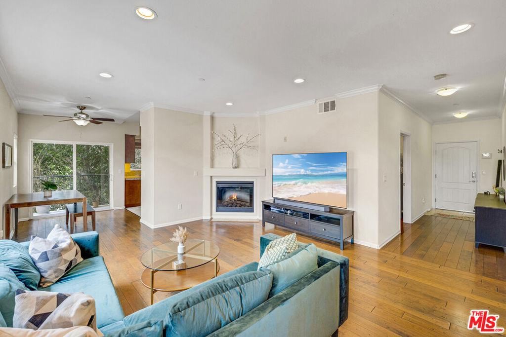 Residential in Los Angeles 2