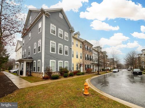 5846 Donovan Ln, ELLICOTT CITY, MD, 21043-6536 | Card Image