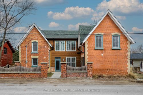 24 Katherine St, Lakefield, ON, K0L2H0 | Card Image