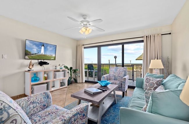 APT-103 - 4300 Gulf Blvd, Condo with 2 bedrooms, 2 bathrooms and null parking in South Padre Island TX | Image 12
