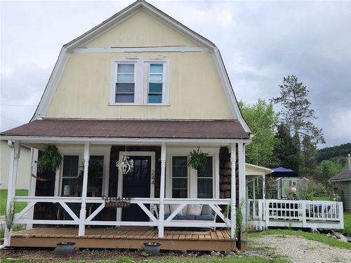 244 California Ave, Laughlintown, PA, 15655-1011 | Card Image