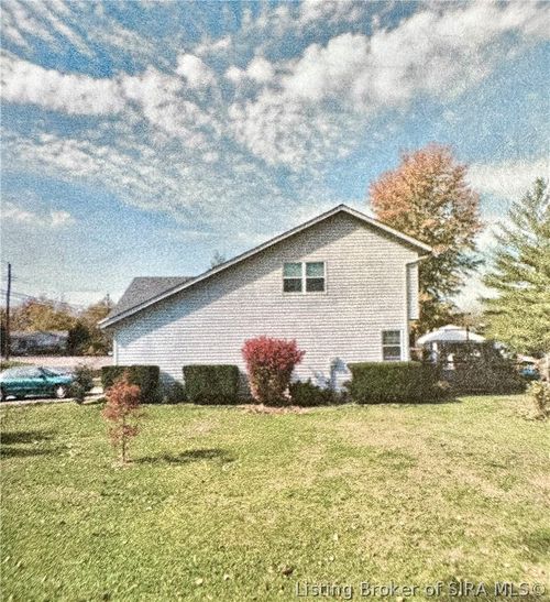 184 Indiana Ave, Sellersburg, IN, 47172-1346 | Card Image