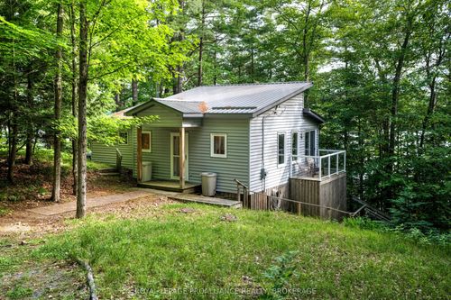 7 Scarlett Lane, Westport, ON, K0G1X0 | Card Image