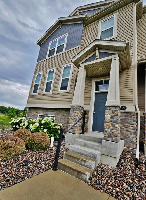 7688 77th Pl, Victoria, MN, 55386-2706 | Card Image