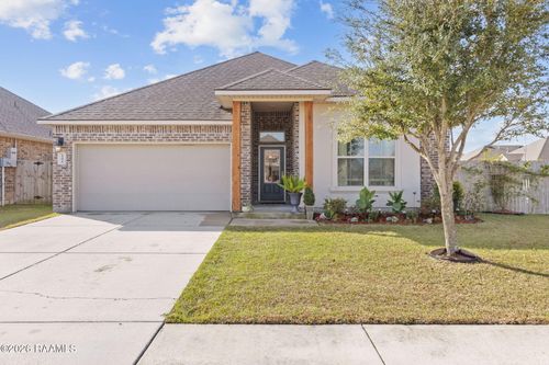 102 Jeanne Picard Dr, Maurice, LA, 70555-3780 | Card Image