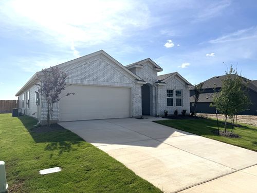 709 Red Wolf Drive, Jarrell, TX, 76537 | Card Image