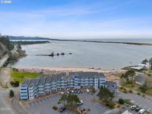 5201 Sw Highway 101, Lincoln City, OR, 97367-1420 | Card Image