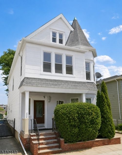 222 Devon St, Kearny, NJ, 07032-2478 | Card Image