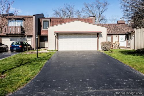 14 Westwood Dr, Indian Head Park, IL, 60525-4459 | Card Image