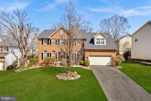 6625 Rock Lawn Dr, CLIFTON, VA, 20124-2527 | Card Image