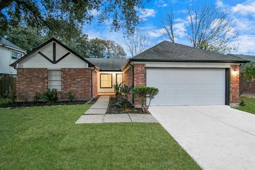 4915 Pecan Grove Dr, Pearland, TX, 77584-8606 | Card Image