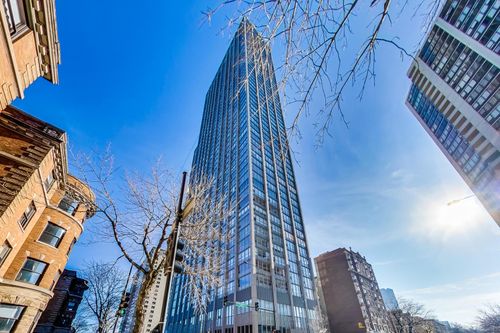 2301-655 Irving Park Rd, Chicago, IL, 60613-3184 | Card Image