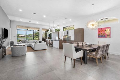 105 Island Cove Way, Palm Beach Gardens, FL, 33418-5773 | Card Image