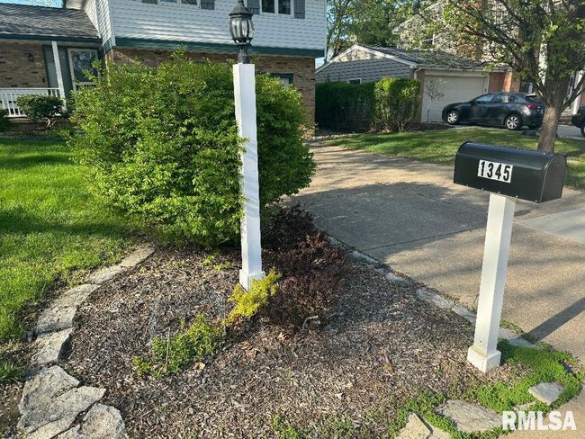 1345 W Woodside Dr, House other with 3 bedrooms, 3 bathrooms and null parking in Dunlap IL | Image 7