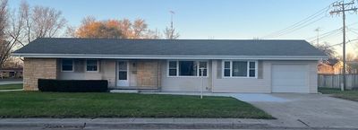 1219 W Brookmont Boulevard, House other with 3 bedrooms, 1 bathrooms and 1 parking in Bradley IL | Image 1