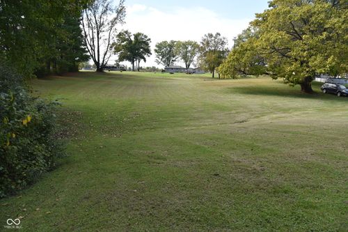 9 Locksley Ct, Bedford, IN, 47421-9230 | Card Image