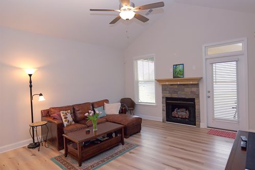 2054 Lachaise Ln, Moore, SC, 29369-8700 | Card Image